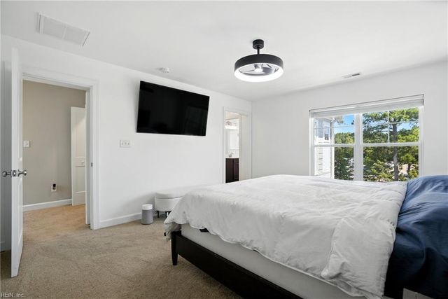 102 Mizzen Quarter LOOP, Yorktown, VA 23693