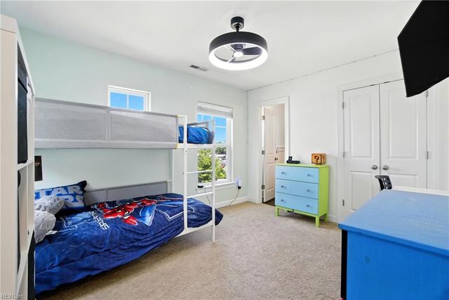 102 Mizzen Quarter LOOP, Yorktown, VA 23693