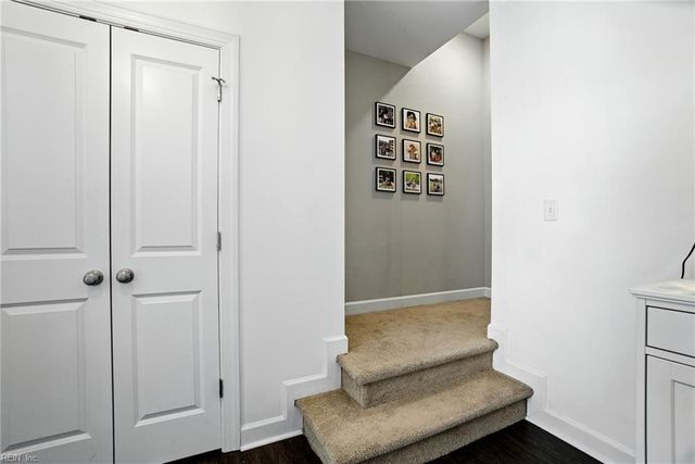 102 Mizzen Quarter LOOP, Yorktown, VA 23693