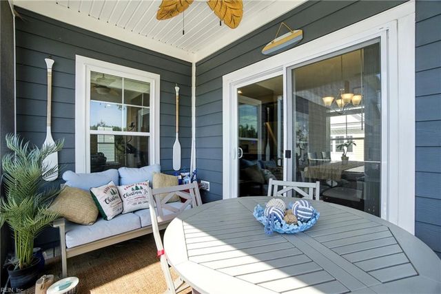 102 Mizzen Quarter LOOP, Yorktown, VA 23693