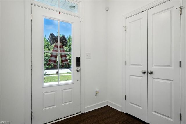 102 Mizzen Quarter LOOP, Yorktown, VA 23693