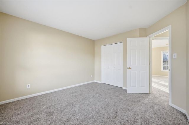 1009 Friar Tuck CT, Chesapeake, VA 23323