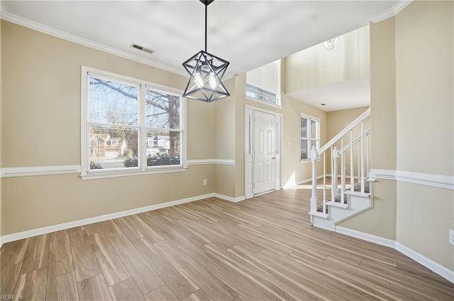 1009 Friar Tuck CT, Chesapeake, VA 23323