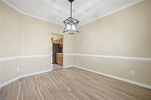 1009 Friar Tuck CT, Chesapeake, VA 23323