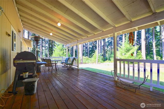 15016 Palmer Lane SE, Tenino, WA 98589