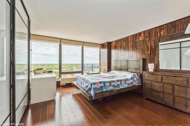 5445 N Sheridan Road 1815, Chicago, IL 60640