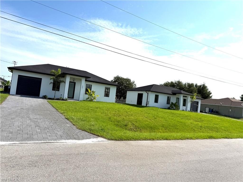 351 Pomona ST, LEHIGH ACRES, FL 33974 — photo 2