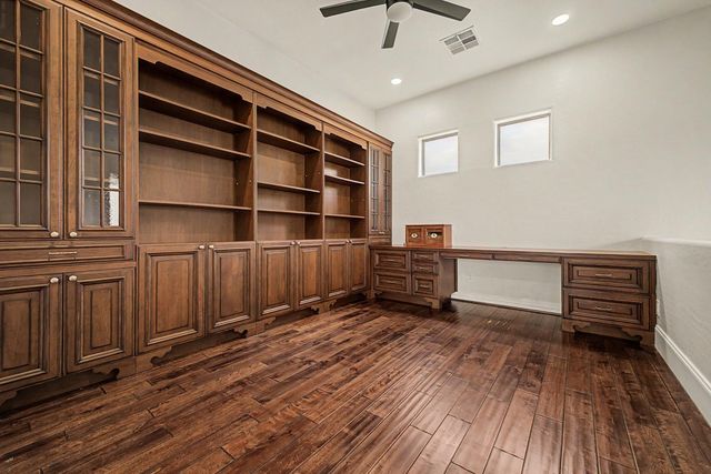 7262 E Woodsage Lane, Scottsdale, AZ 85258