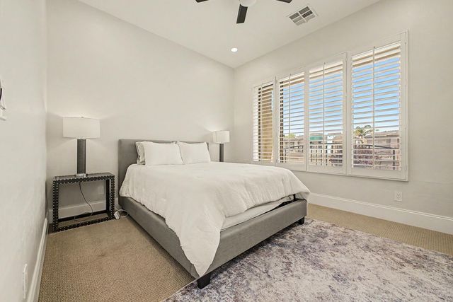 7262 E Woodsage Lane, Scottsdale, AZ 85258