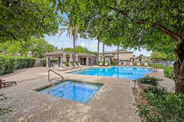 7262 E Woodsage Lane, Scottsdale, AZ 85258