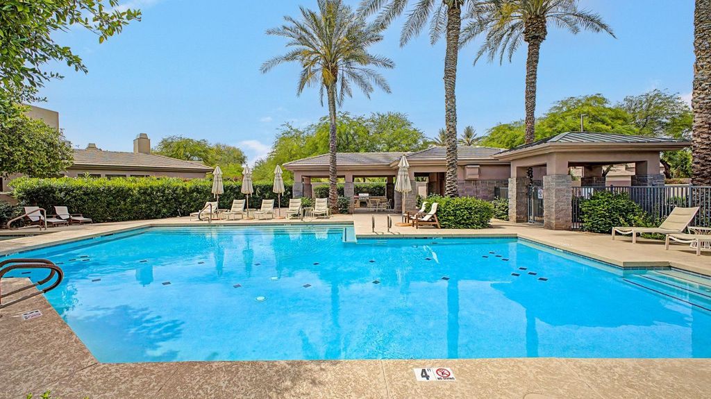 7262 E Woodsage Lane, Scottsdale, AZ 85258