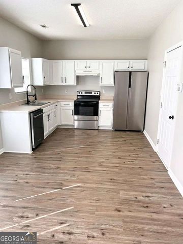 6701 Teresa Lane, Rex, GA 30273