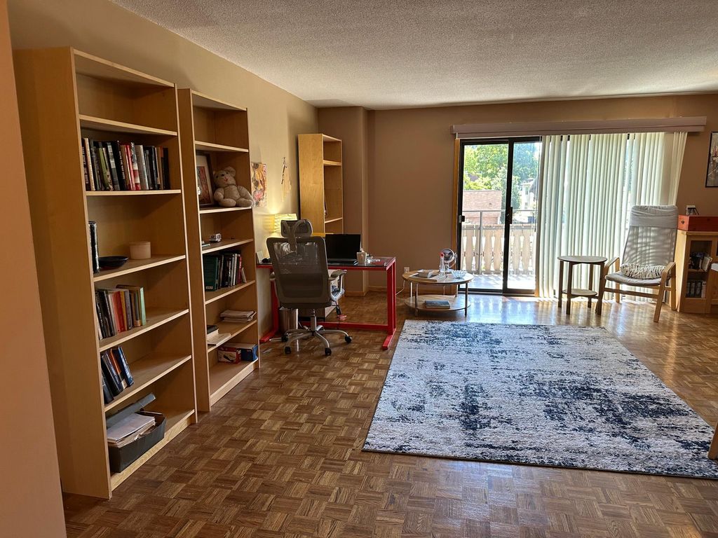 410 Groveland Avenue 305, Minneapolis, MN 55403 — photo 2