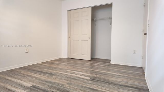 2236 N Cypress Bend Dr 207, Pompano Beach, FL 33069