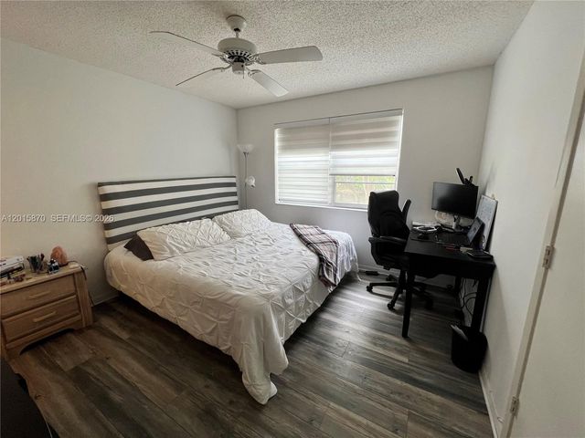 2236 N Cypress Bend Dr 207, Pompano Beach, FL 33069