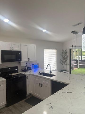 8520 Tourmaline Boulevard, Boynton Beach, FL 33472