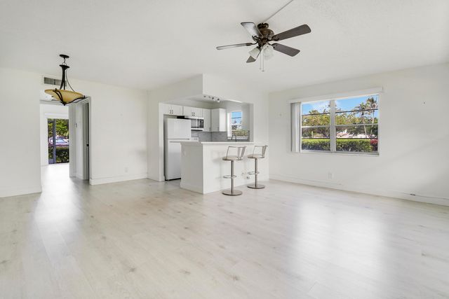 288 Northampton O, West Palm Beach, FL 33417