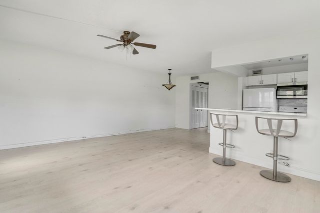 288 Northampton O, West Palm Beach, FL 33417