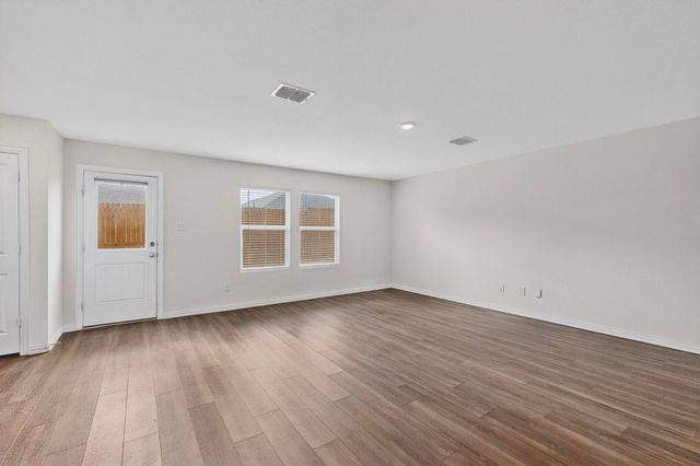 9206 Marilyn Place, Dallas, TX 75227