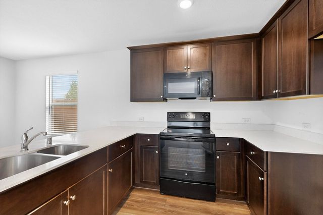 9206 Marilyn Place, Dallas, TX 75227