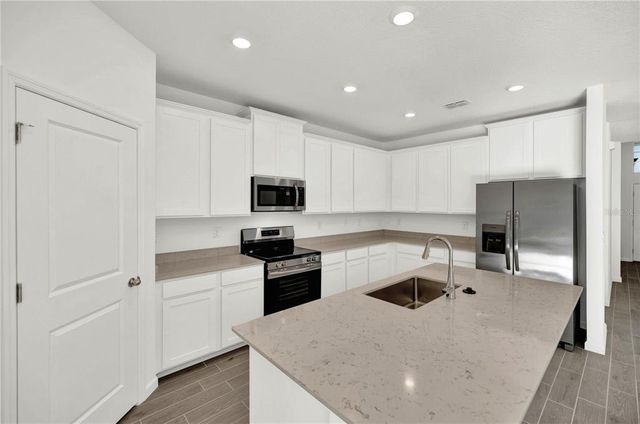 4473 NW 14 LOOP, Ocala, FL 34482