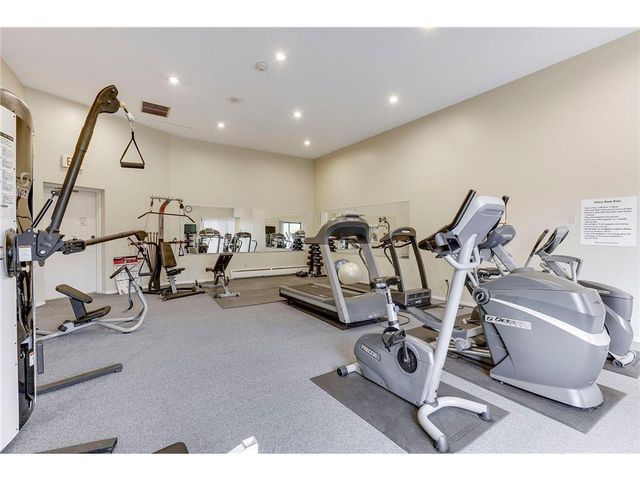 3412 Oak Ridge Road 206, Minnetonka, MN 55305