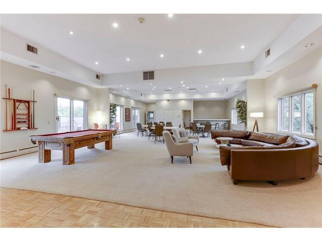 3412 Oak Ridge Road 206, Minnetonka, MN 55305