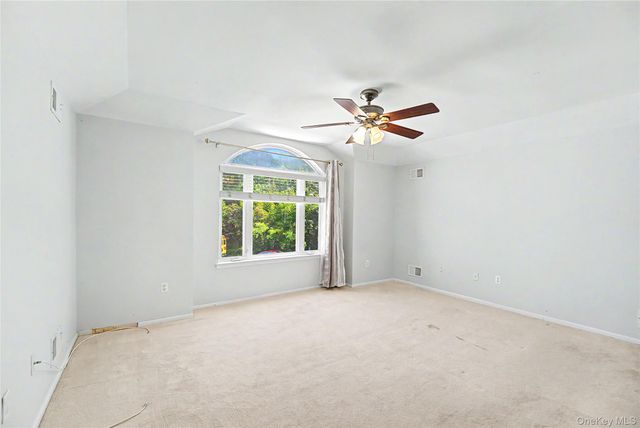 94 Greaves Avenue, Staten Island, NY 10308