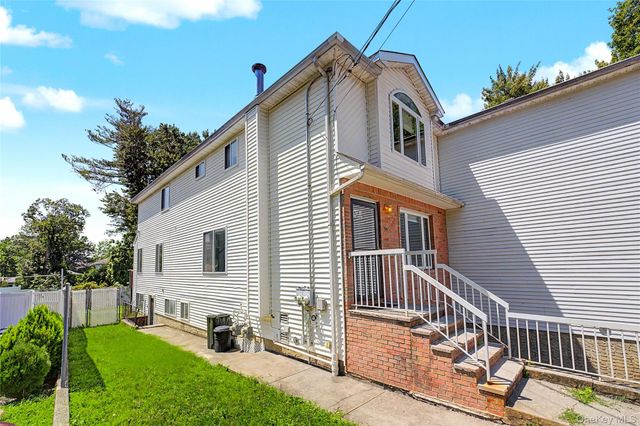 94 Greaves Avenue, Staten Island, NY 10308
