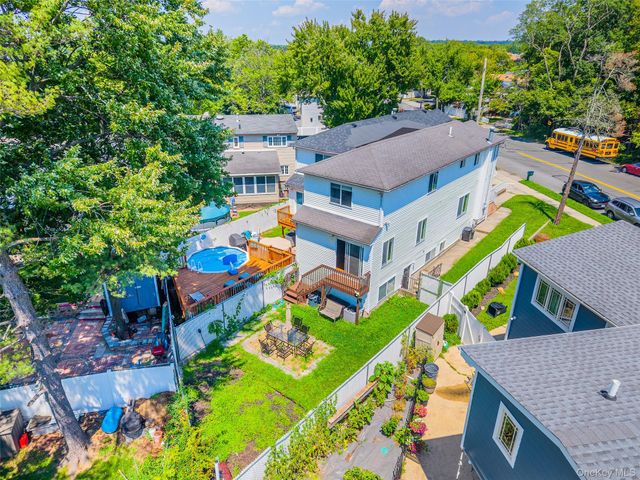 94 Greaves Avenue, Staten Island, NY 10308