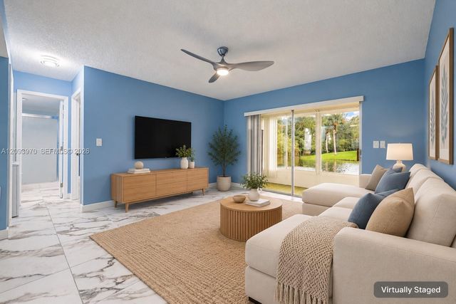 236 Lake Dora Drive 236, West Palm Beach, FL 33411