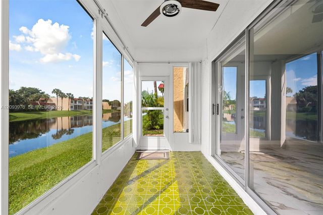 236 Lake Dora Drive 236, West Palm Beach, FL 33411