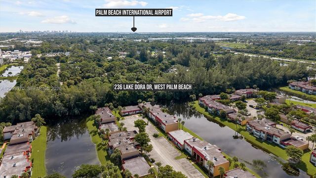 236 Lake Dora Drive 236, West Palm Beach, FL 33411