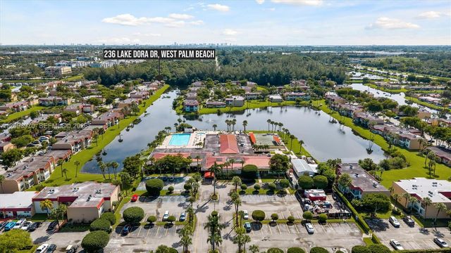 236 Lake Dora Drive 236, West Palm Beach, FL 33411