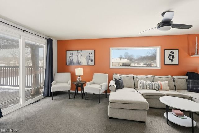 2190 Waterbury Drive, Uniontown, OH 44685
