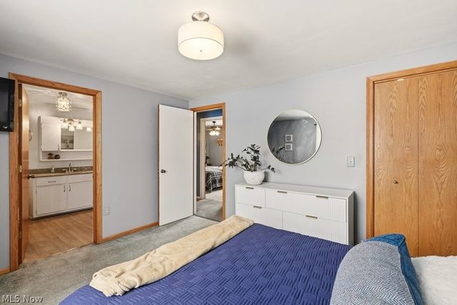 2190 Waterbury Drive, Uniontown, OH 44685