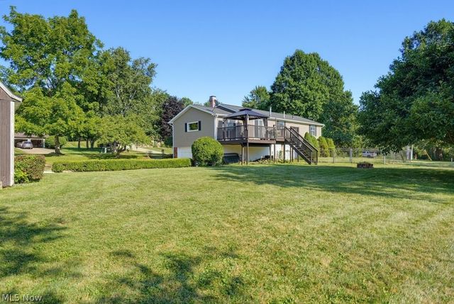 2190 Waterbury Drive, Uniontown, OH 44685