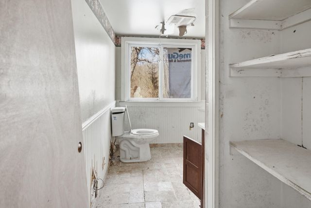 26300 Shiawassee Street, Southfield City, MI 48033