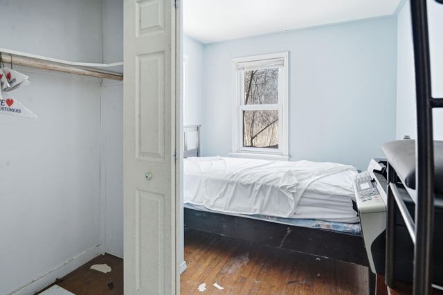 26300 Shiawassee Street, Southfield City, MI 48033