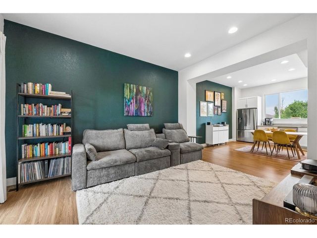 7846 W 43rd Cir, Wheat Ridge, CO 80033