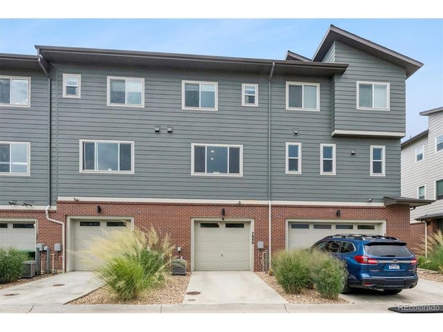 7846 W 43rd Cir, Wheat Ridge, CO 80033