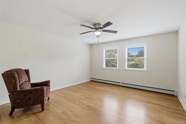 19 Chestnut Street, Glen Cove, NY 11542