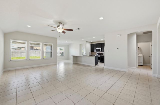 6004 Genova PL, Round Rock, TX 78665