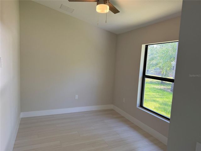 23367 MAYVILLE AVENUE, Punta Gorda, FL 33980