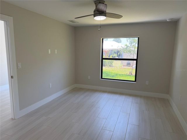 23367 MAYVILLE AVENUE, Punta Gorda, FL 33980