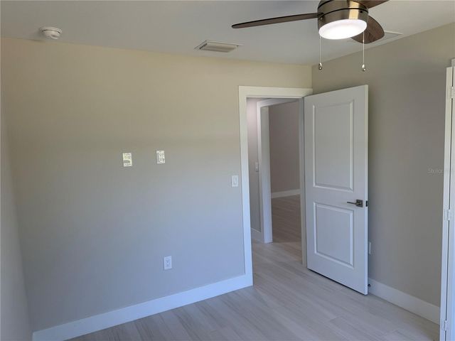 23367 MAYVILLE AVENUE, Punta Gorda, FL 33980