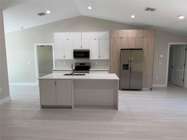 23367 MAYVILLE AVENUE, Punta Gorda, FL 33980
