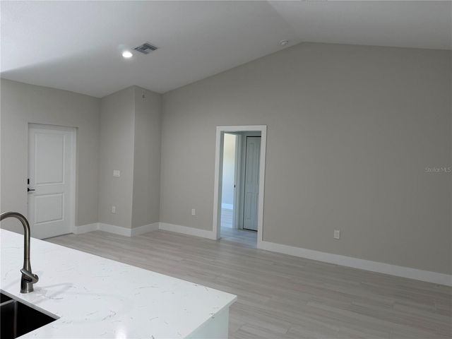 23367 MAYVILLE AVENUE, Punta Gorda, FL 33980
