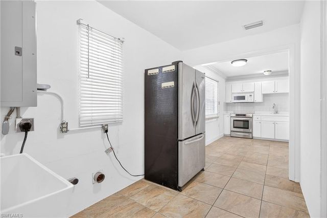 2238 Towles ST, Fort Myers, FL 33916