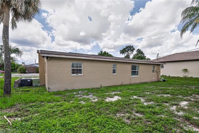 2238 Towles ST, Fort Myers, FL 33916